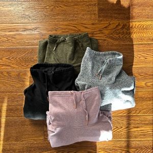 Lot of 4 Old Navy tunic sweaters